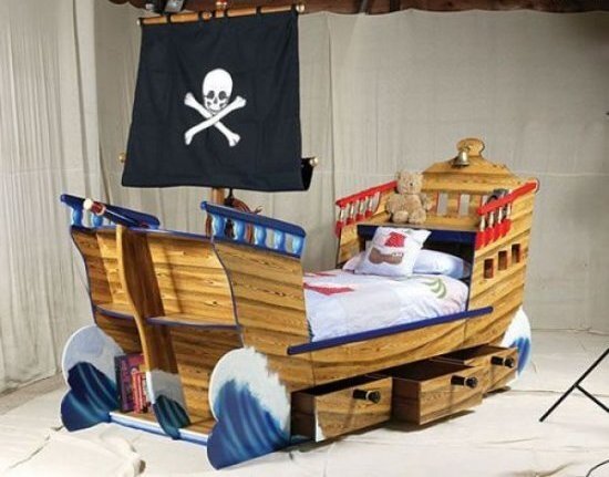 Детская кровать - пиратская шхуна