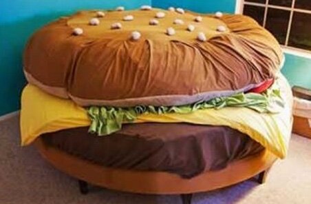 Необычная мебель, Кровать-гамбургер